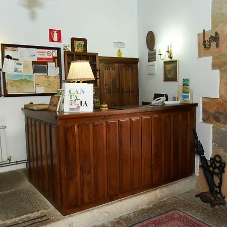 La Casa Del Organista Santillana del Mar