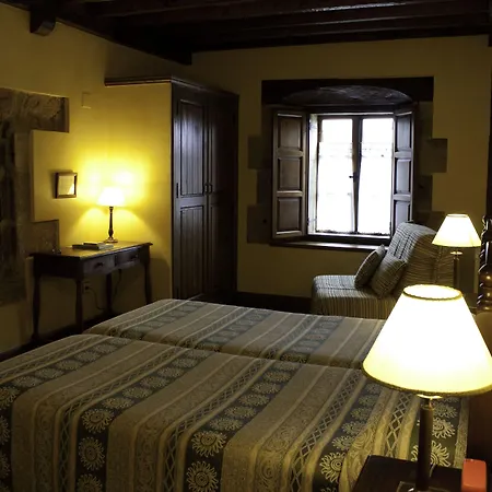 La Casa Del Organista Santillana del Mar